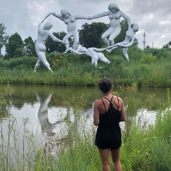 Meet the Posher - Picture 12 of 14